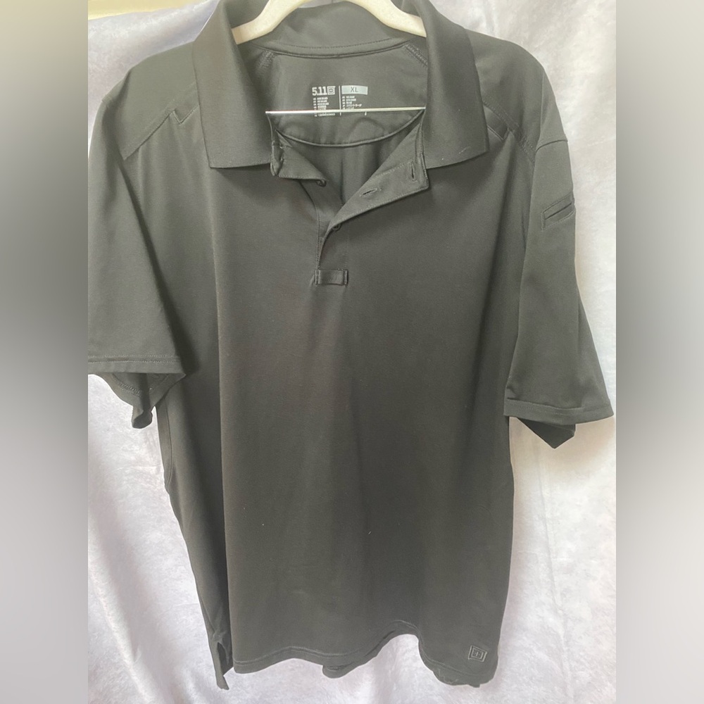 5 11 Tactical Mens Shirt. Black XL